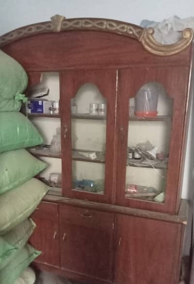 Almari bartan kitchen