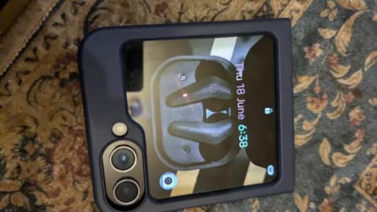 samsung  Flip 5 exchange possible