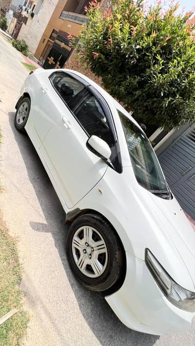 Honda City 2011