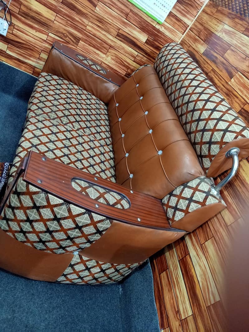 Use sofa 2