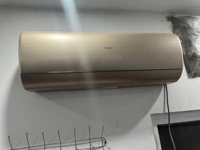 Haier 1 ton DC invertor HSU-12HJUV