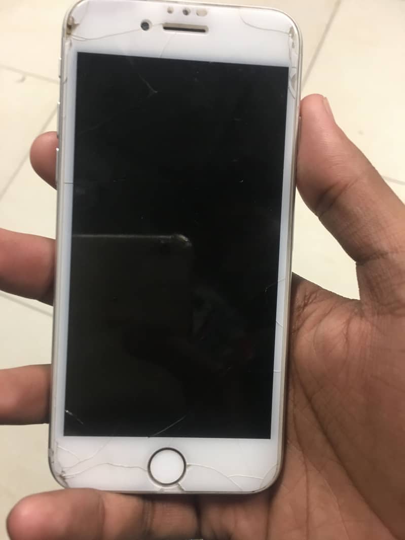 Apple iPhone 7 1