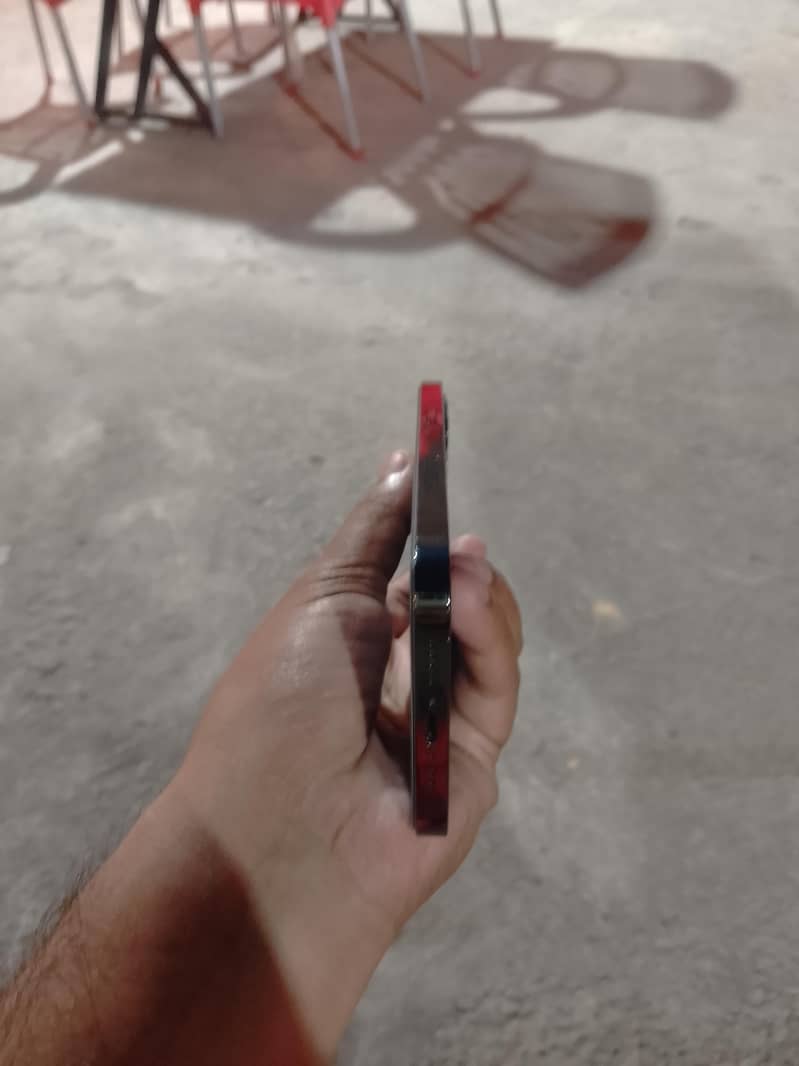 Apple iPhone 12 Pro 6