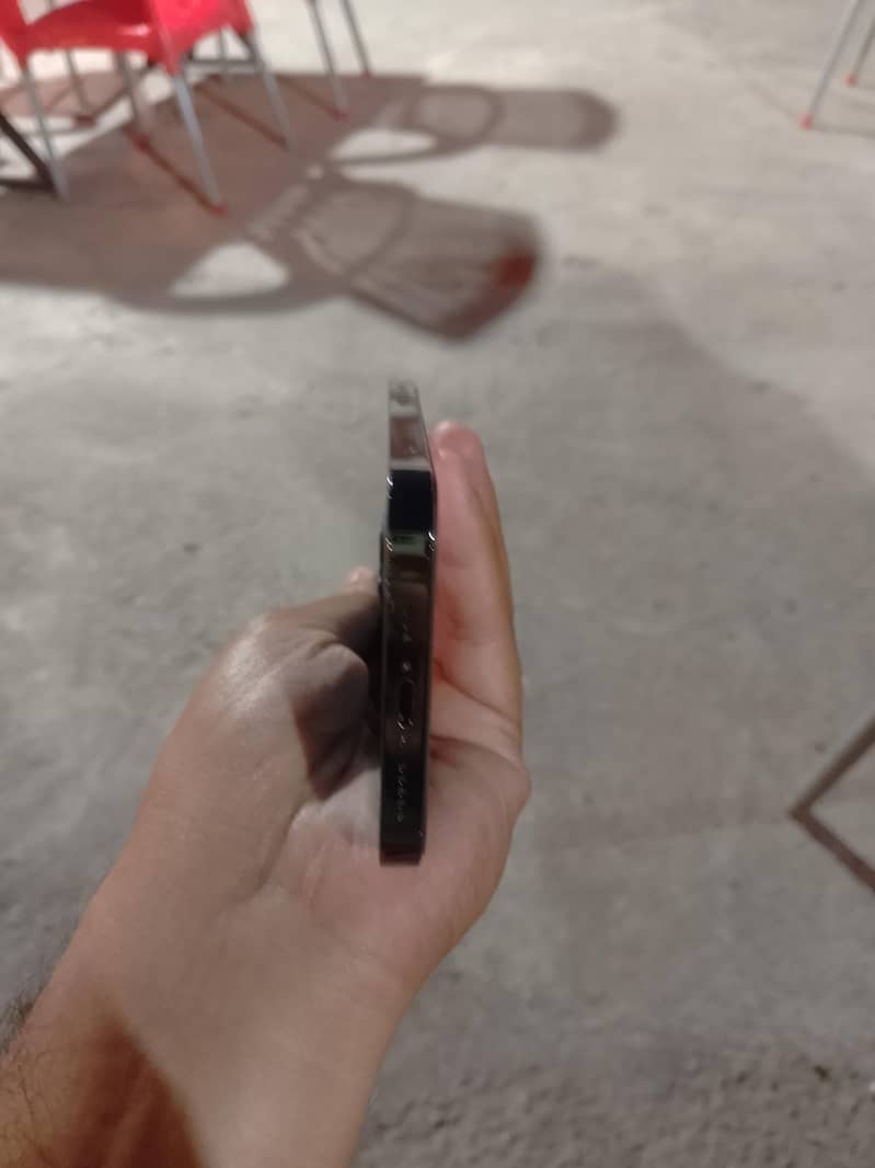 Apple iPhone 12 Pro 7