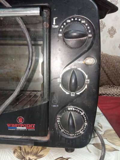 Westpoint Oven Toaster in Good Condition