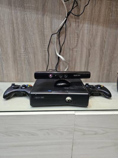 XBOX 360 SLIM FOR SALE