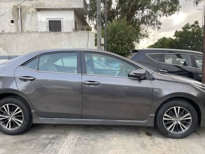 Toyota Altis Grande 2019