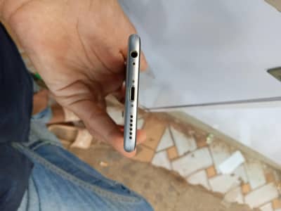 Apple iPhone 6