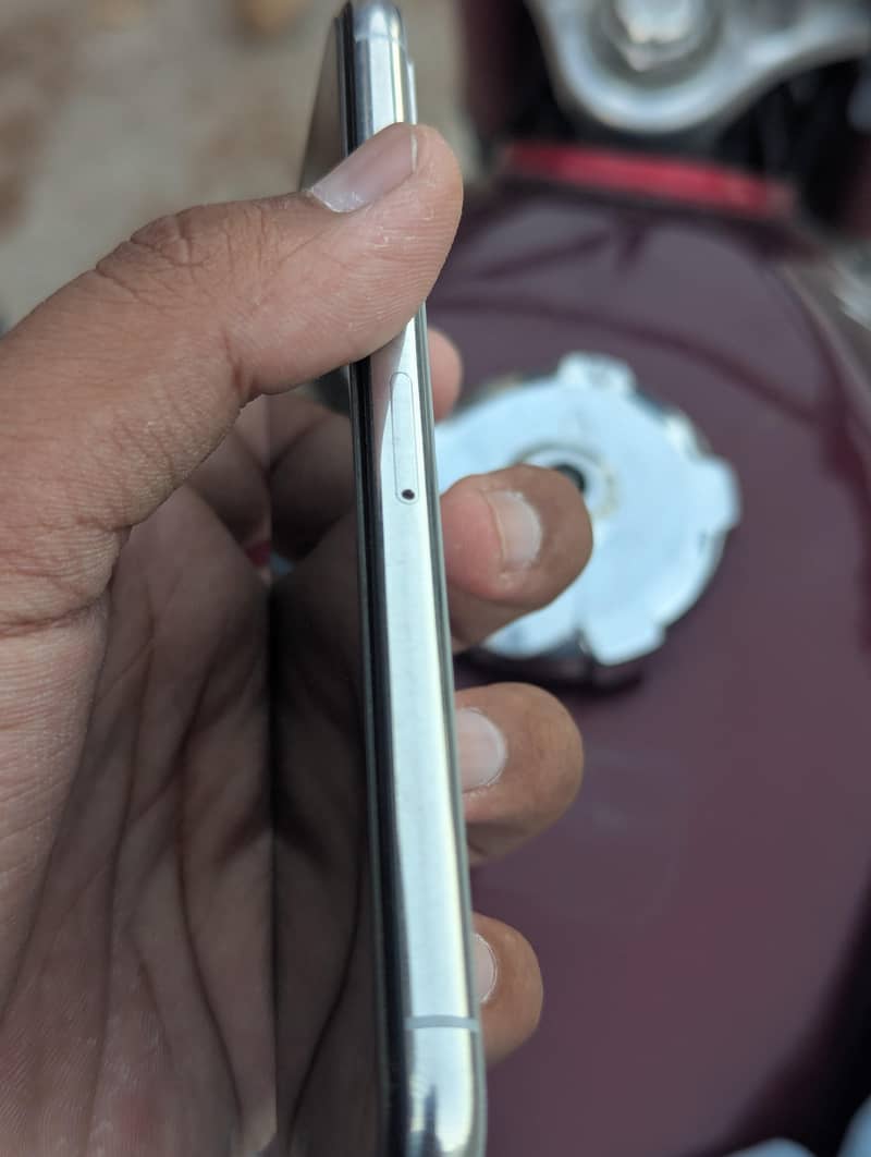 Apple iPhone X 1