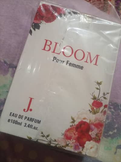 j. perfume bloom