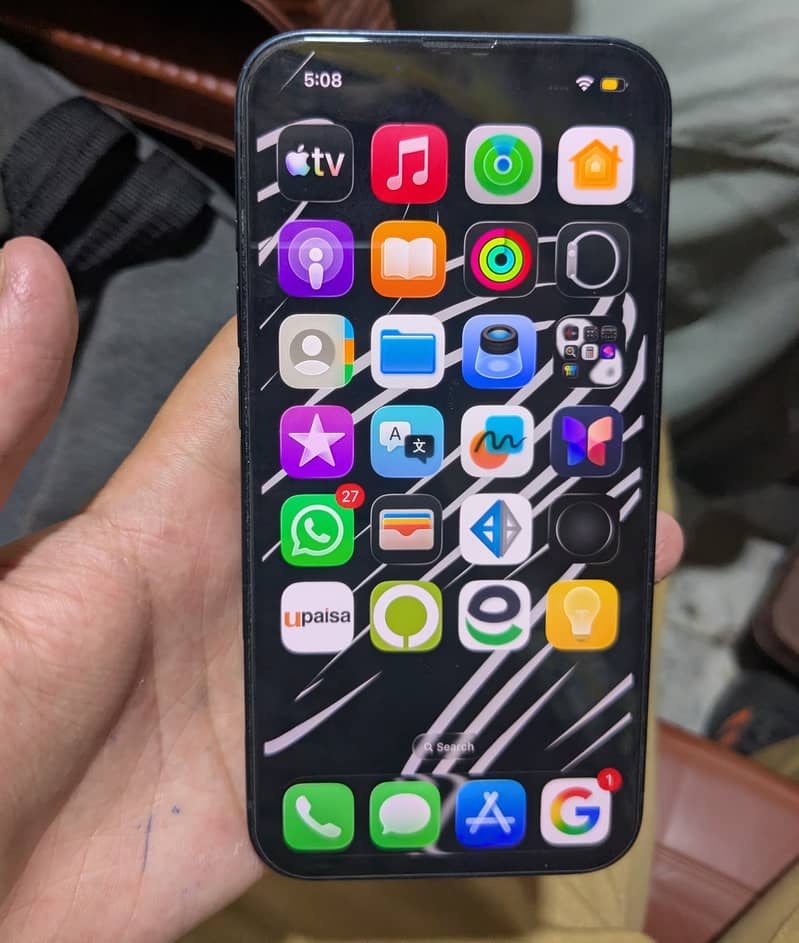 Apple iPhone 13 0