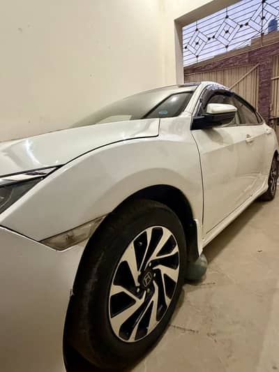 Honda Civic Oriel 2018