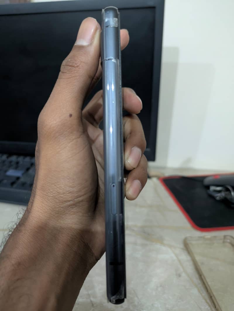 Google Pixel 7a 4