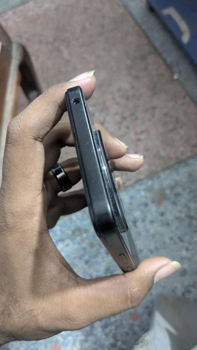 Xiaomi POCO C75 3