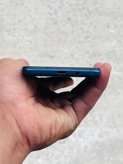 infinix hot 11play 10 by 10