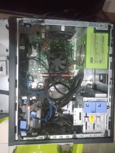 Dell optiplex 3010 PC with 22 inch dell LCD