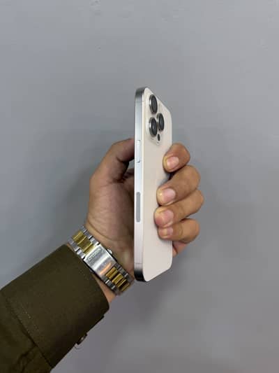 IPhone 15 Pro Max 256GB NON PTA JV
