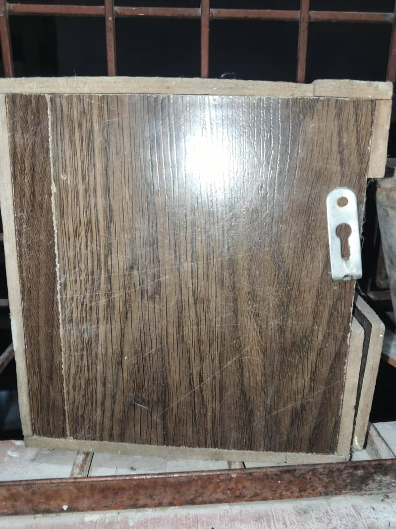 Breeding Box 2