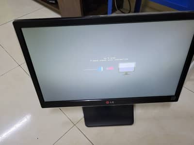 LG Monitor screen flicking & 60% Mechanical Gaming Keyboard (Read Add)