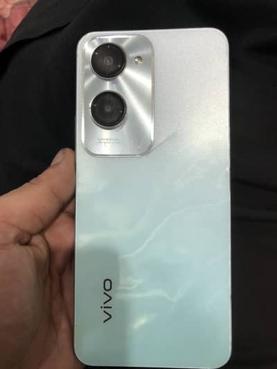 Vivo Y18