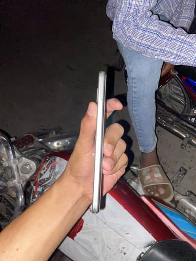 Infinix Hot 50i