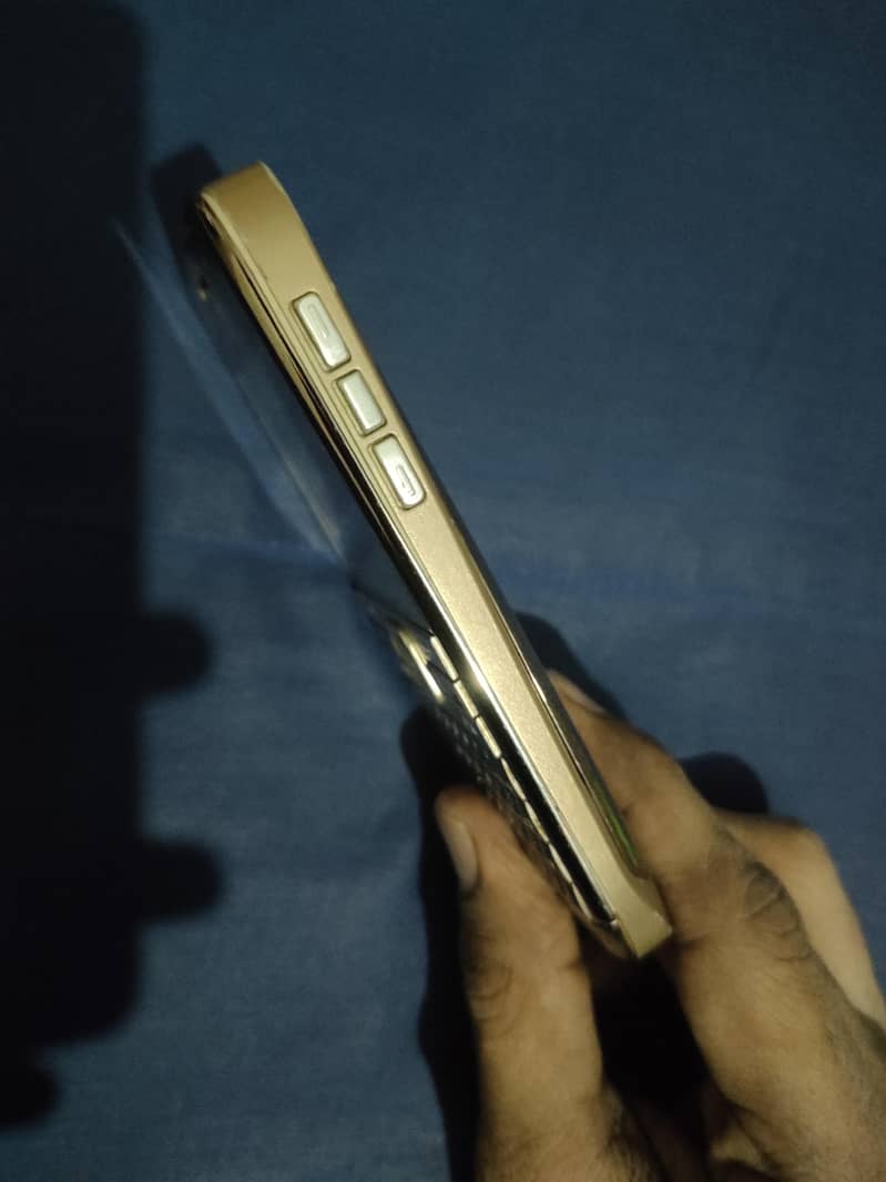 Nokia E72 3