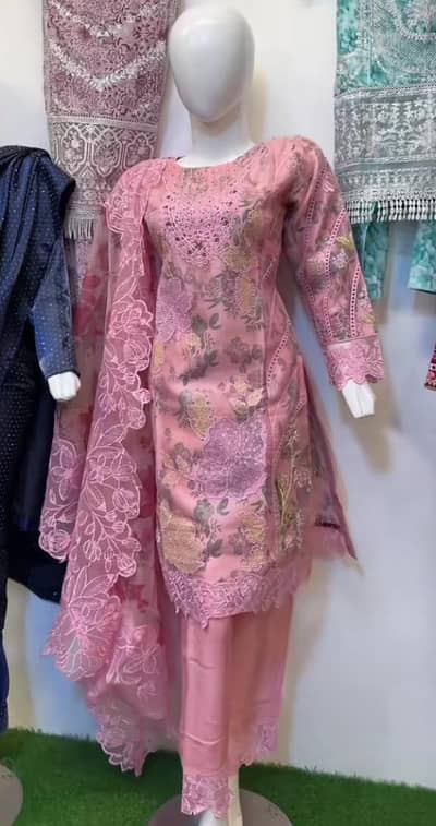 New Ready to Wear Summer Dress