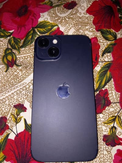 Apple iPhone 13