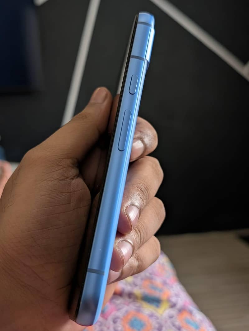 Google Pixel 8a 2