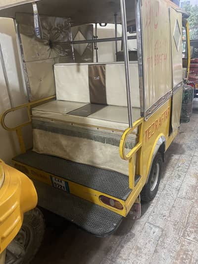 Tezraftar 7seater open rikshaw disk brakes