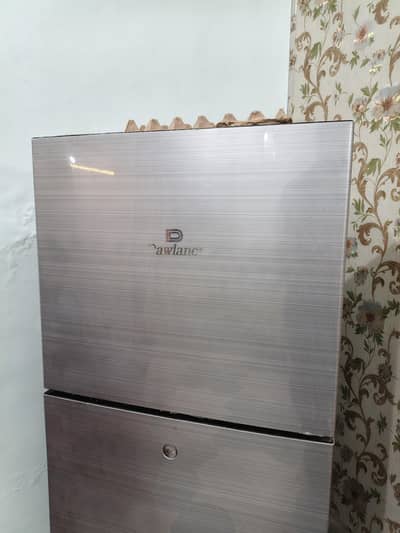 brand new dowlance small size fridge urgent sale 03268554147