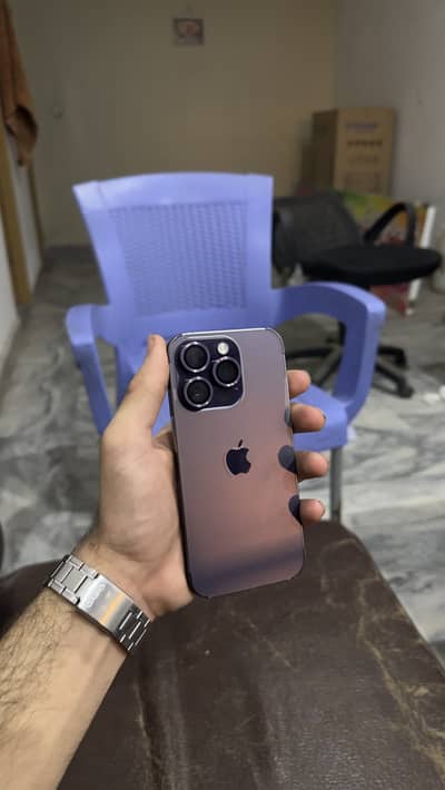 Apple iPhone 14 Pro