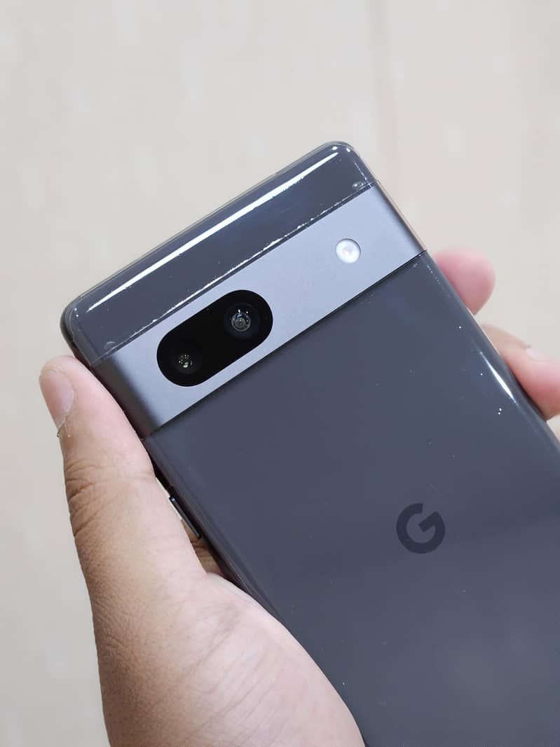 Google Pixel 7a 5