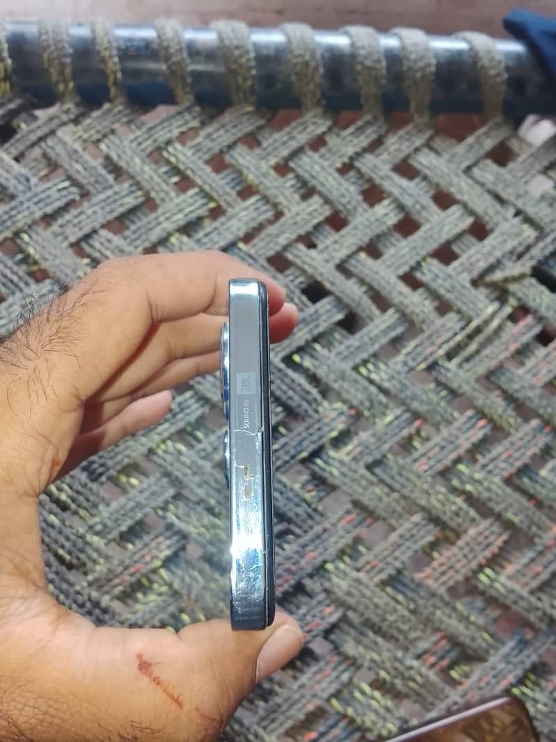 Infinix Note 30 6