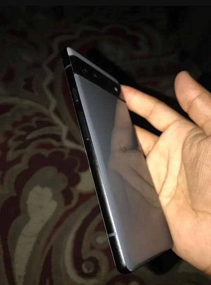 Google Pixel 6a 1