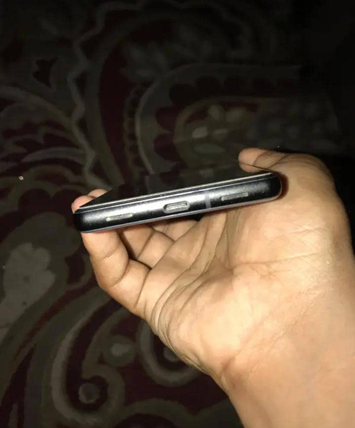 Google Pixel 6a 3