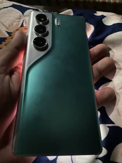Tecno CAMON 40 Pro