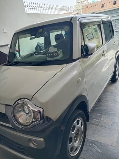 Suzuki Hustler 2015