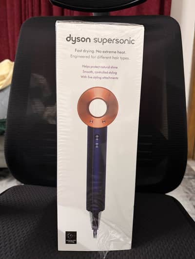 Dyson supersonic Hairdryer