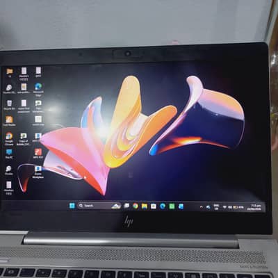 Hp laptop in good condition with original charger