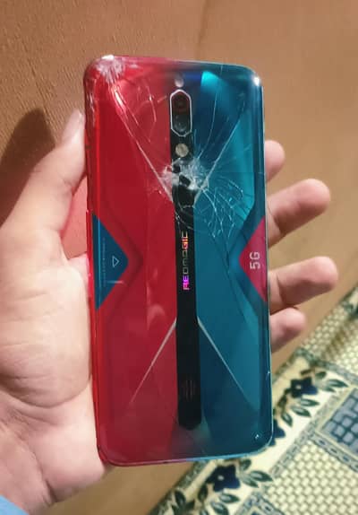 RED MAGIC 5S 90 FPS 12 256 RPJ LIGHT WITH COOLING FAN 03021674140