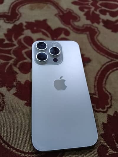 Apple iPhone 15 Pro