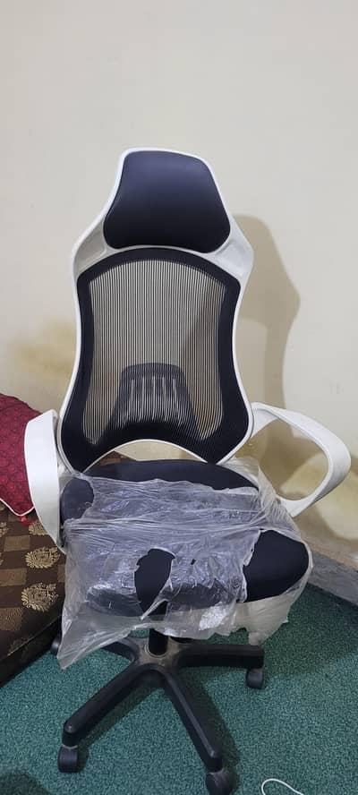 10/10 New office Chair for sale