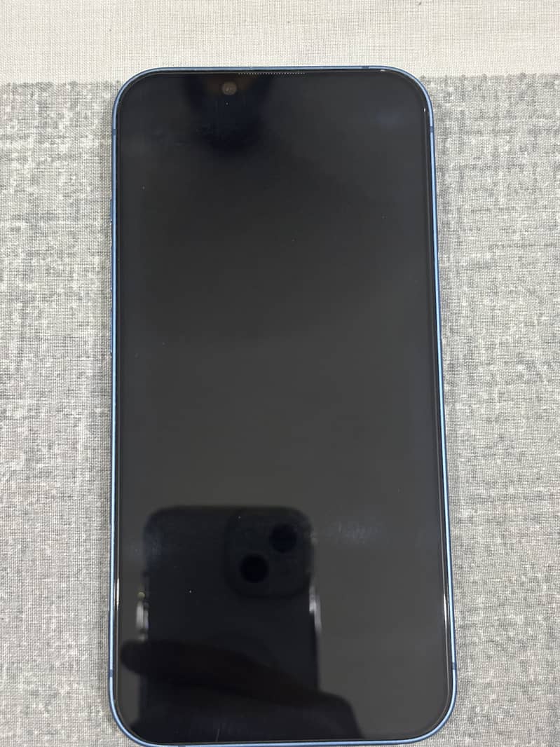 Apple iPhone 13 2