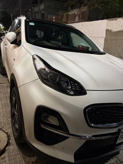 KIA Sportage AWD 2024 DRIVEN 17000 KM Bumper To Bumper Geniune