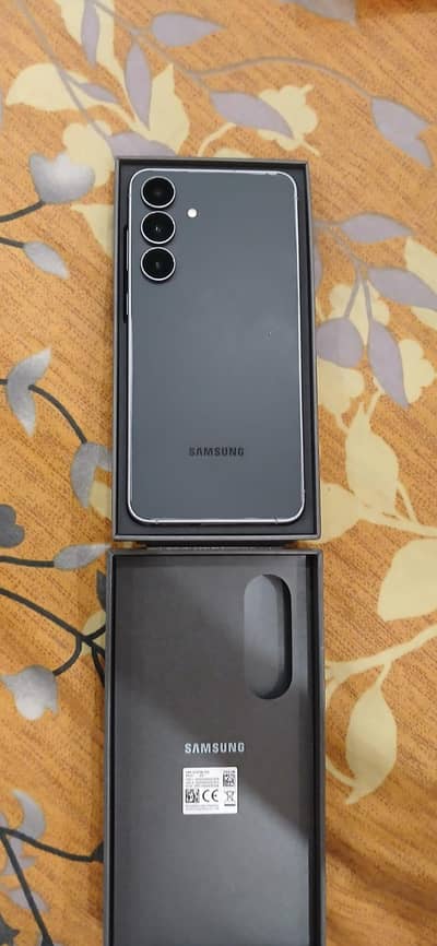 samsung S25fe 8/256 black
