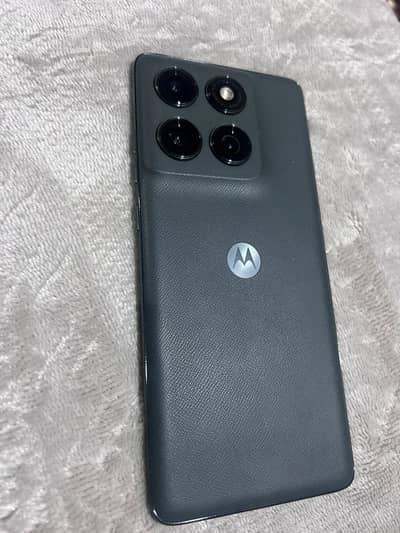 Motorola Edge 2025