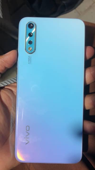 Vivo S1
