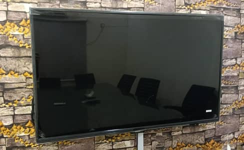 China Smart LED 51" TV