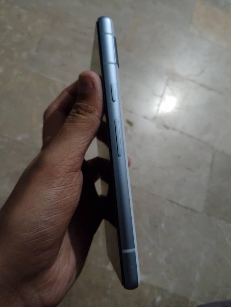 Google Pixel 7a 1